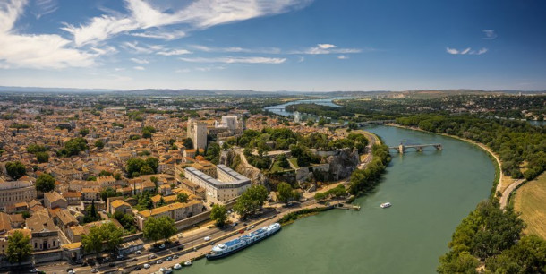 Les 20 villes qui continuent de booster le marché immobilier ancien